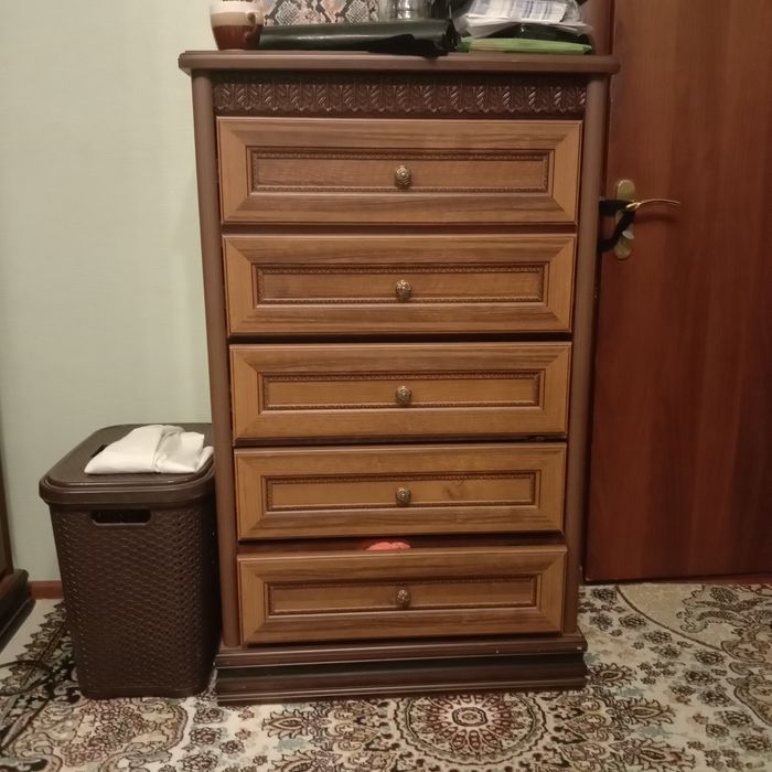 Спальный гарнитур