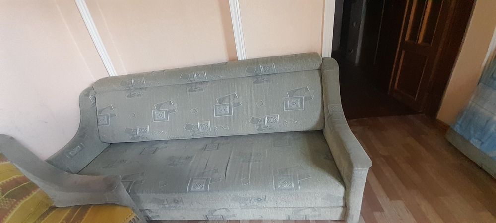 Диван книжка и два кресла