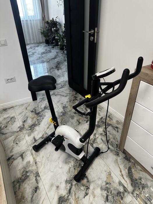 Bicicletă fitness pentru acasă – stare foarte bună