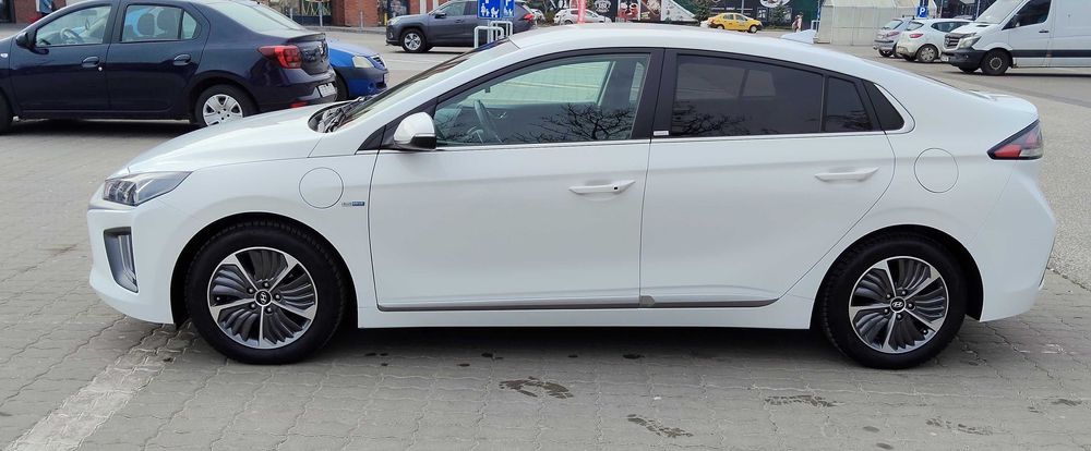 hyundai ioniq