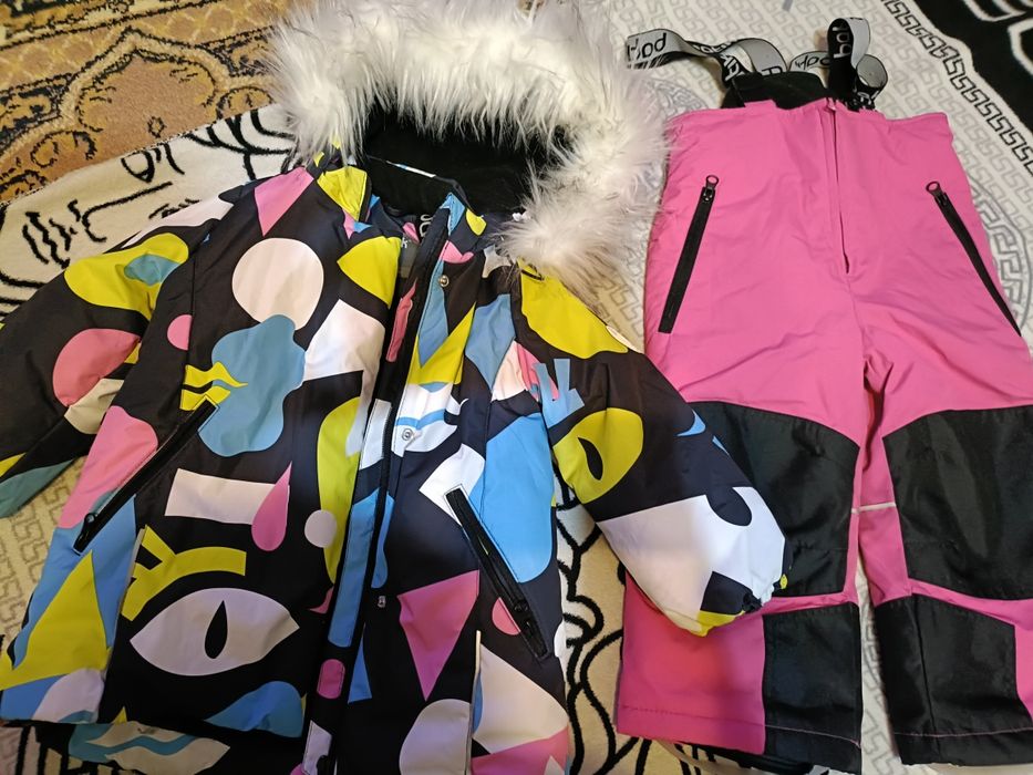 Зимний комплект на девочку