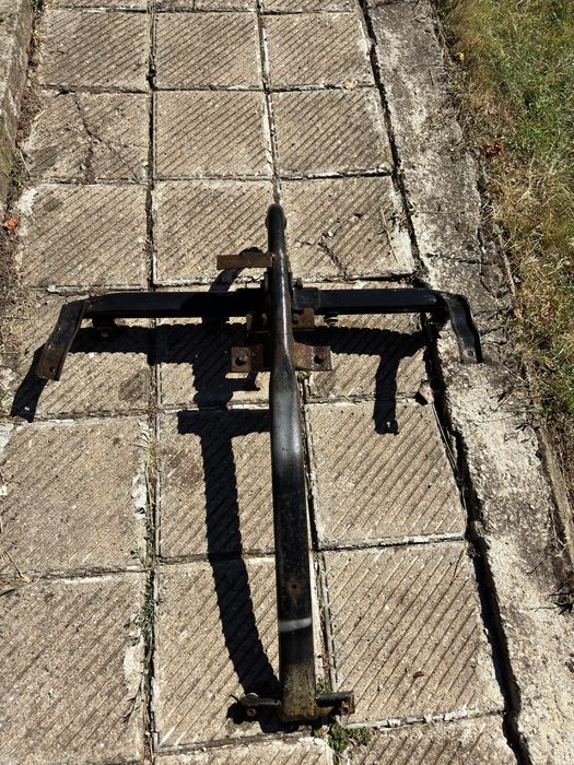 Теглич от Ауди 80 Б3