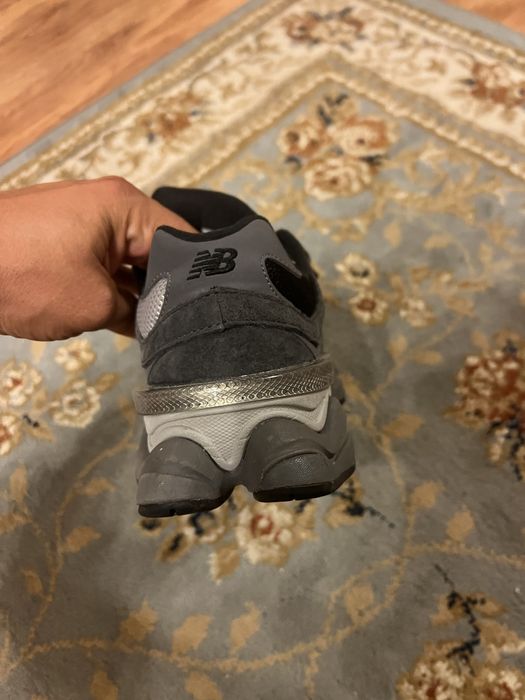 Vand new balance 9060