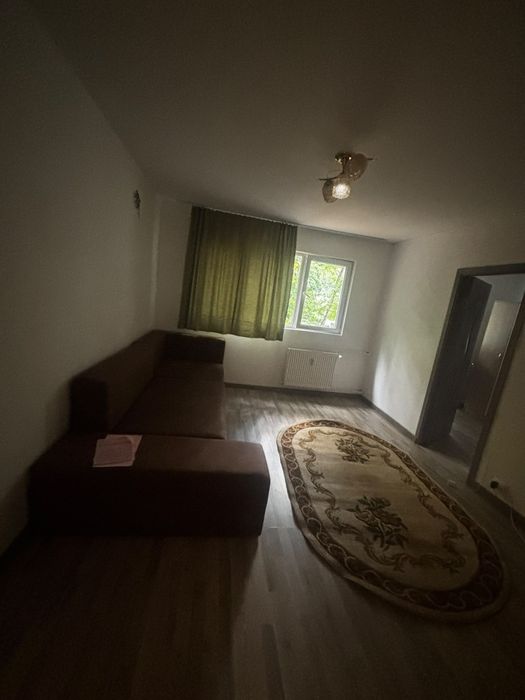 Închiriez apartament cu 2 camere ploiesti vest