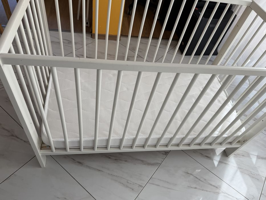 Бебешко креватче IKEA GULLIVER 60x120 бяло