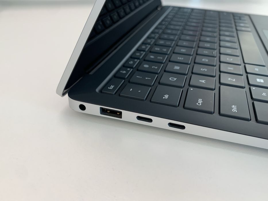 Surface Laptop 5G for Business 7th with Intel