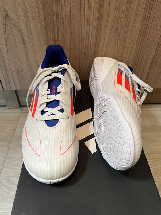 adidas F50 club маратонки за футбол номер 41,5