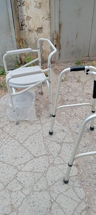 Ходунки б/у состояние хорошее