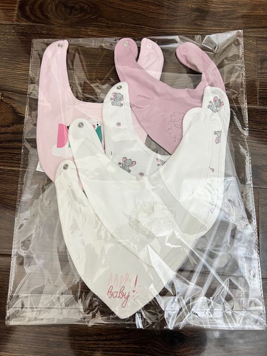 Слюнявчики  0-6 месяцев 100% хлопок .