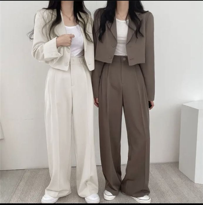 Продам костюм