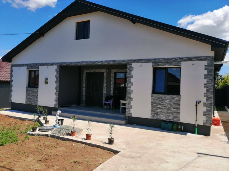 Casă de vânzare în Valu lui Traian