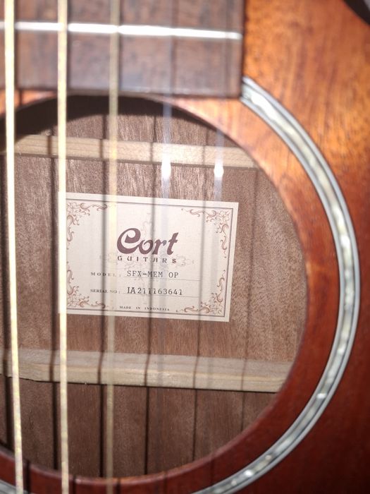 Продаю гитару Gord