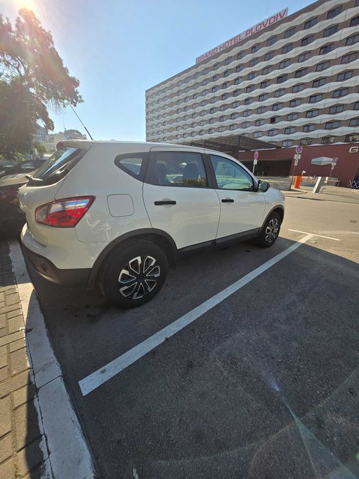 Nissan Qashqai 2012г