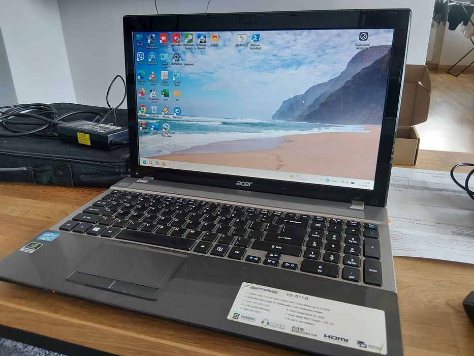 Лаптоп Acer Aspire V3-571G