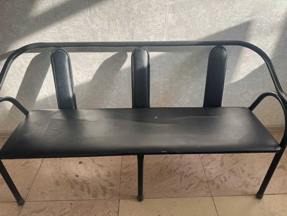 Скамейка офисная