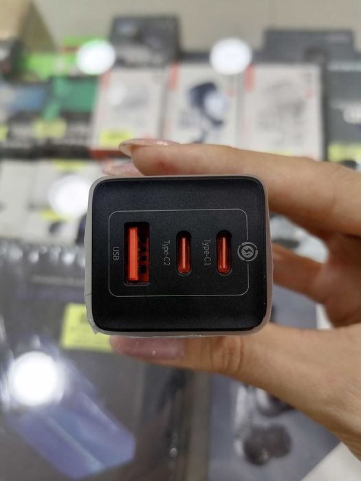 Зарядка Baseus 65 w Gan универсальная, зарядка для ноутбука, телефона