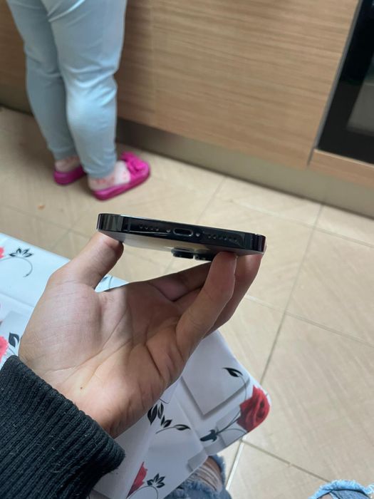 Iphone 14 pro max 76% schimb vand