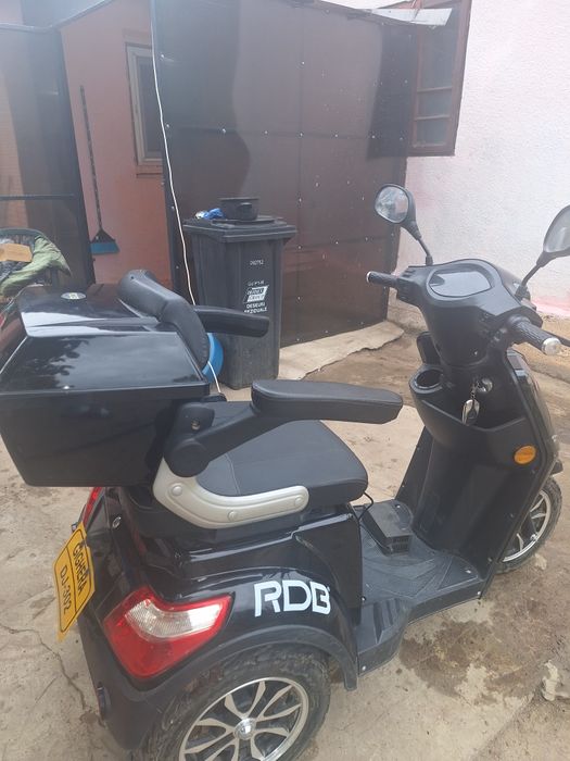 Vand triciclu electric RDB  A Klass