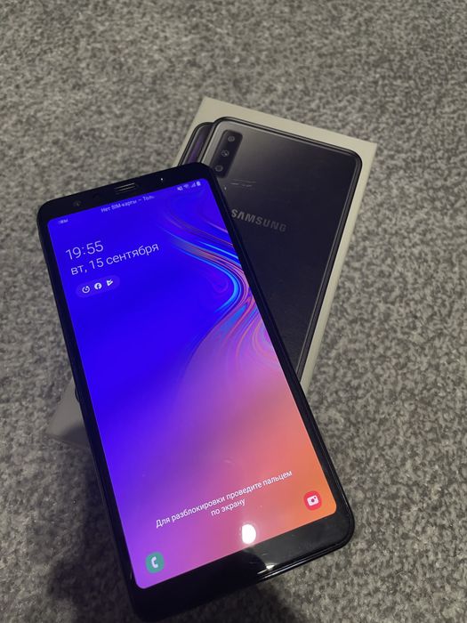 Телефон Samsung A7