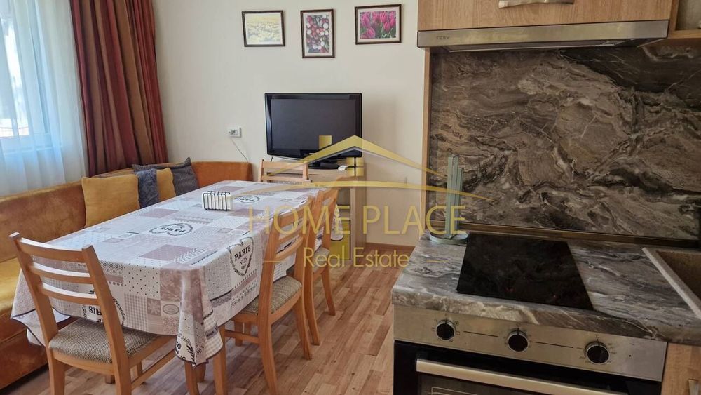 Дава се под наем Тристаен апартамент в Варна, Гръцка махала - 70 кв.м за 561 € - Снимка #2