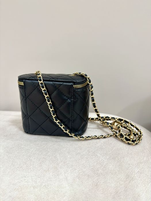 Дамска Мини черна чантичка