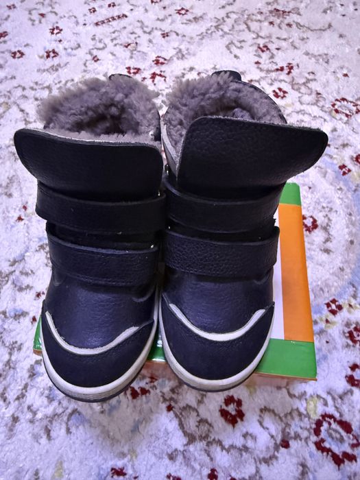 Обувь детский  отличном состояний