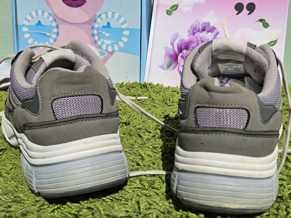 Zara кецове в сиво  N39