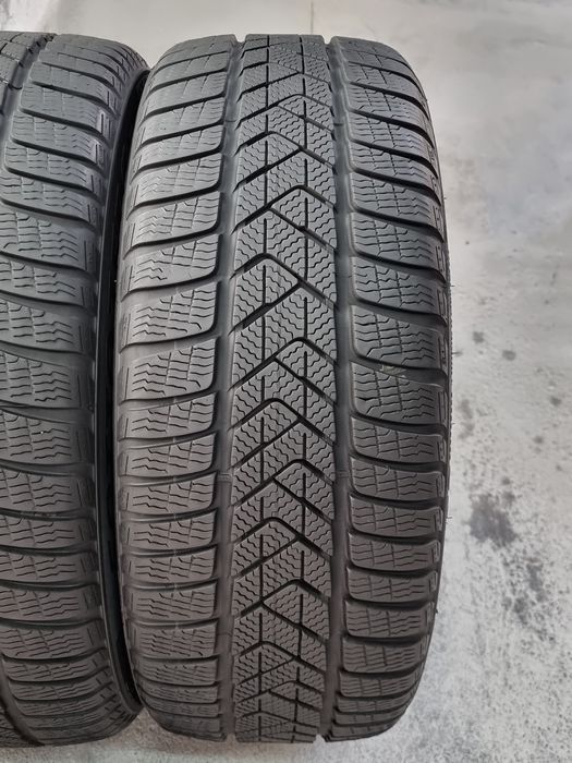 "Dot 24"  225/45/18 Pirelli 2Броя: 320лв 7.5мм Run on flat