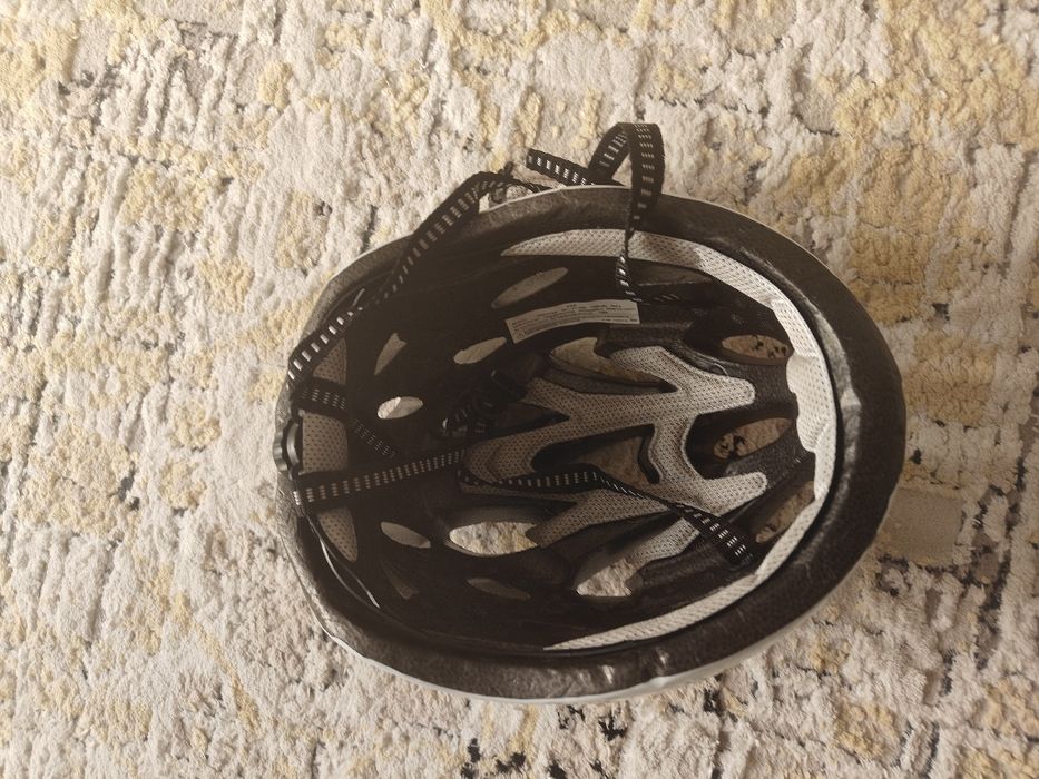 Шлем велосипедный