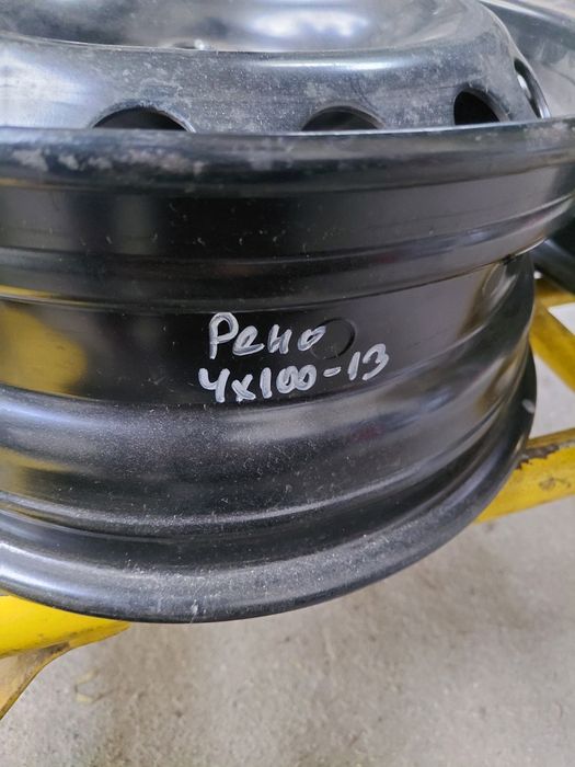 Рено 4×100-13  джанта 1 брой