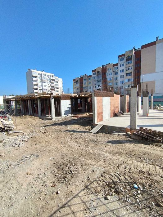 Продава се Тристаен апартамент в Търговище, Запад 3 - 87 кв.м за 510 €/кв.м - Снимка #16