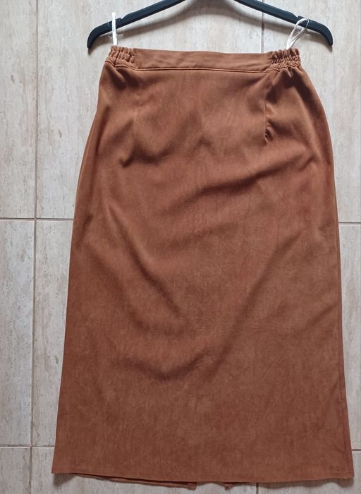 Costum  dama subtire