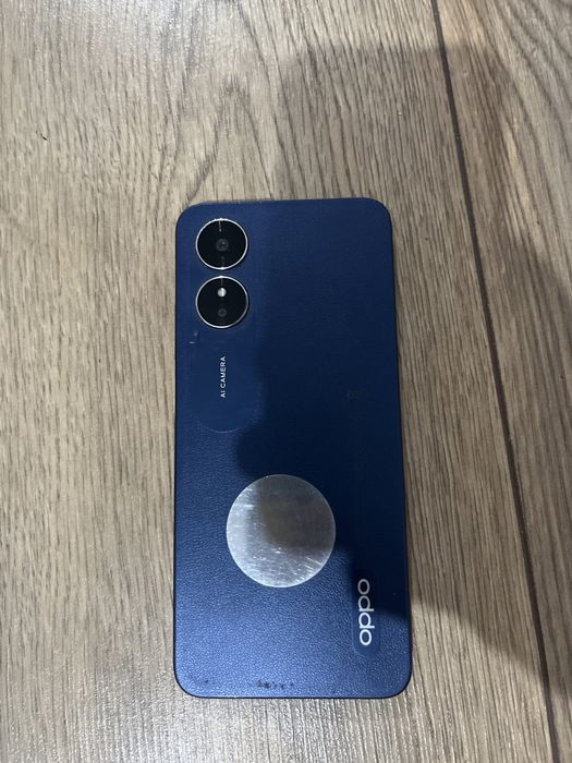 Oppo A17.