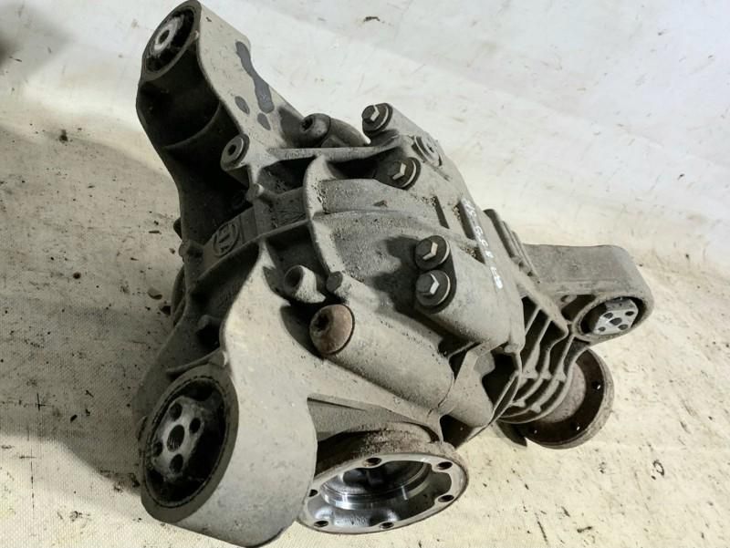 Diferential spate Volkswagen Touareg 4460310018