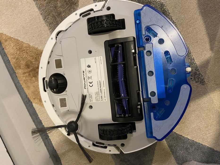 Прахосмукачка робот 2 в 1, ROWENTA X-PLORER 70, модел Animal & Allergy