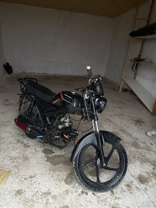 Продам мотоцикл 125 куб