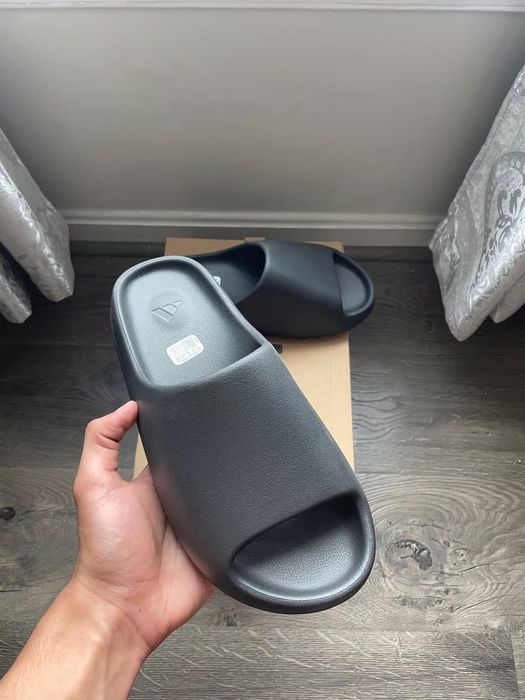 Adidas Yeezy Slides Onyx