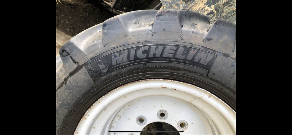 Vand roti 280 80 R18 michelin