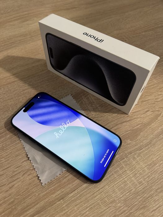 Iphone 15 Pro 128 gb IMPECABIL - FULL BOX + 9 huse cadou