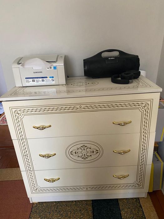 Спальный гарнитур