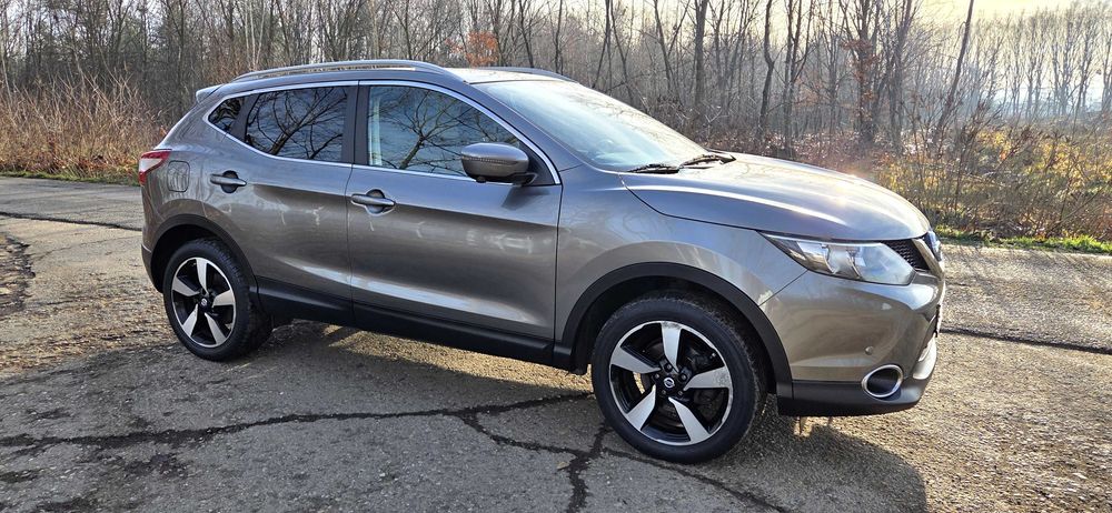 Nissan Qashqai - 1.5 DCi *4x2*