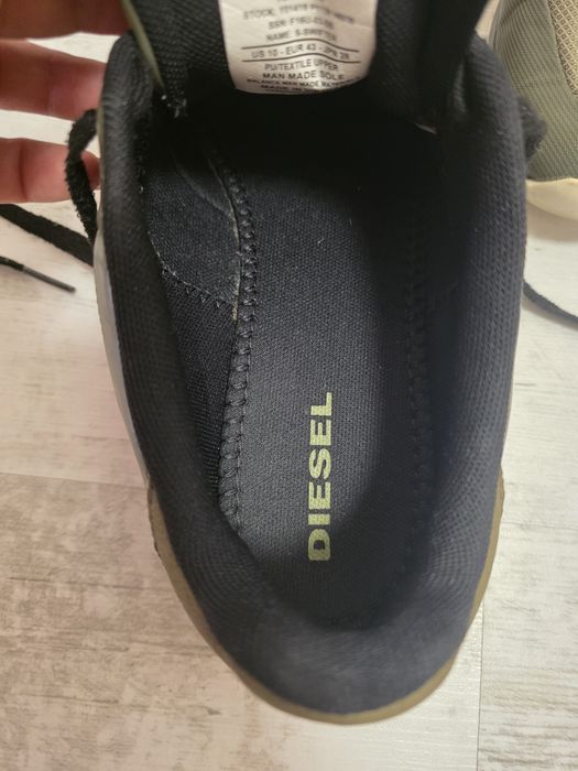 Маратонки Diesel номер 43