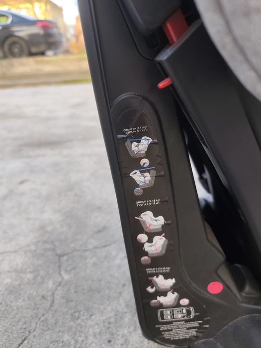 Стол за кола loreli