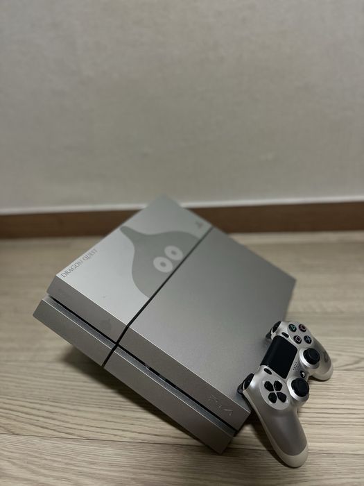 Продам две пс 4 с играми