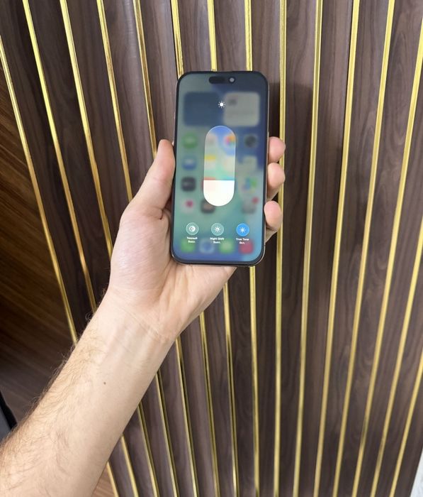 IPhone 16 Pro 256GB продам срочно