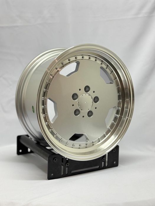 комплетк диск R17 5x112 Моноблок