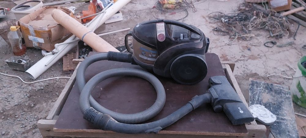 Пылесос. LG. SAMSUNG.Rebus