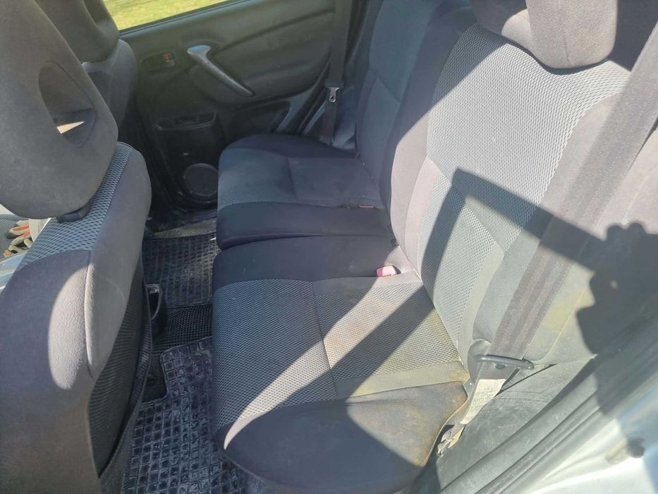 Toyota Rav4 2.0 D4D На части Лети джанти 16 Теглич