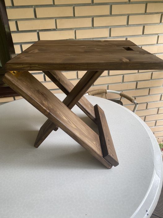 Складной стульчик