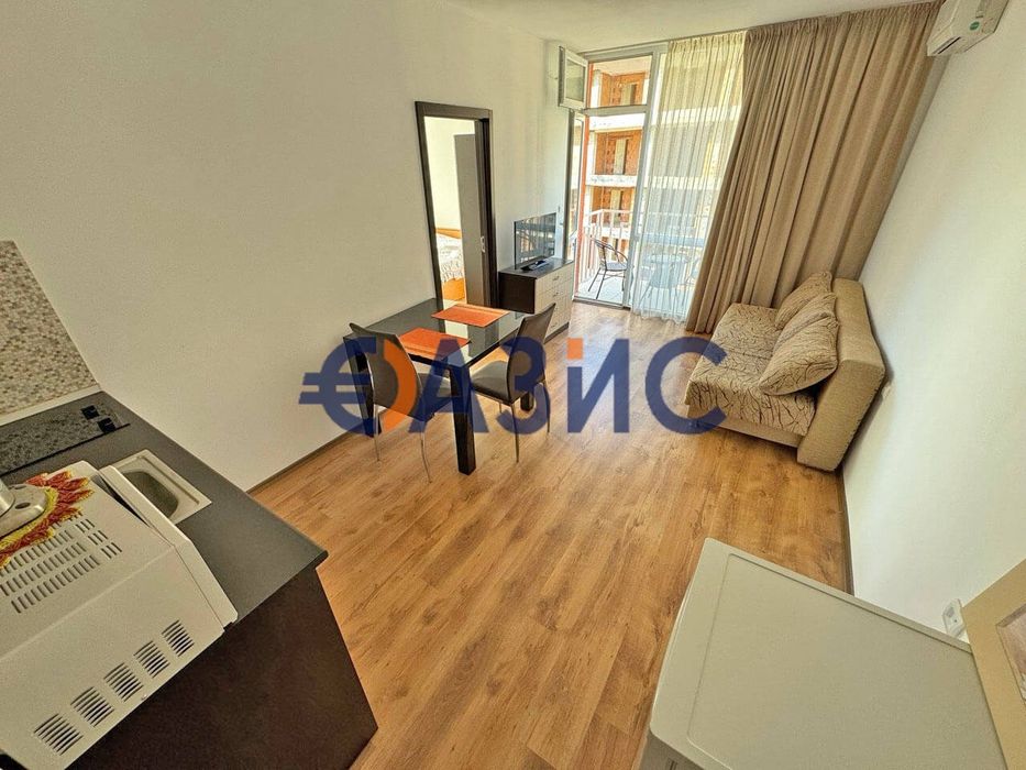 Продава се Двустаен апартамент в к.к. Слънчев бряг - 40 кв.м за 1563 €/кв.м - Снимка #6